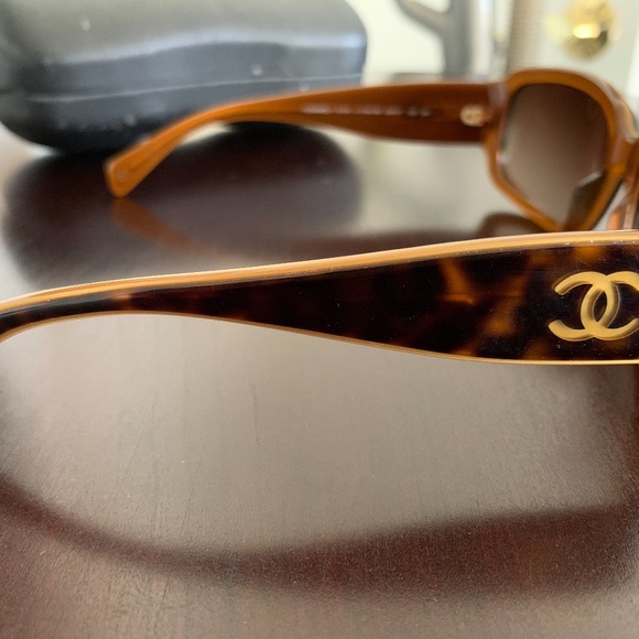 Like New Vintage Chanel 5144 Sunglasses, with Case main image 4